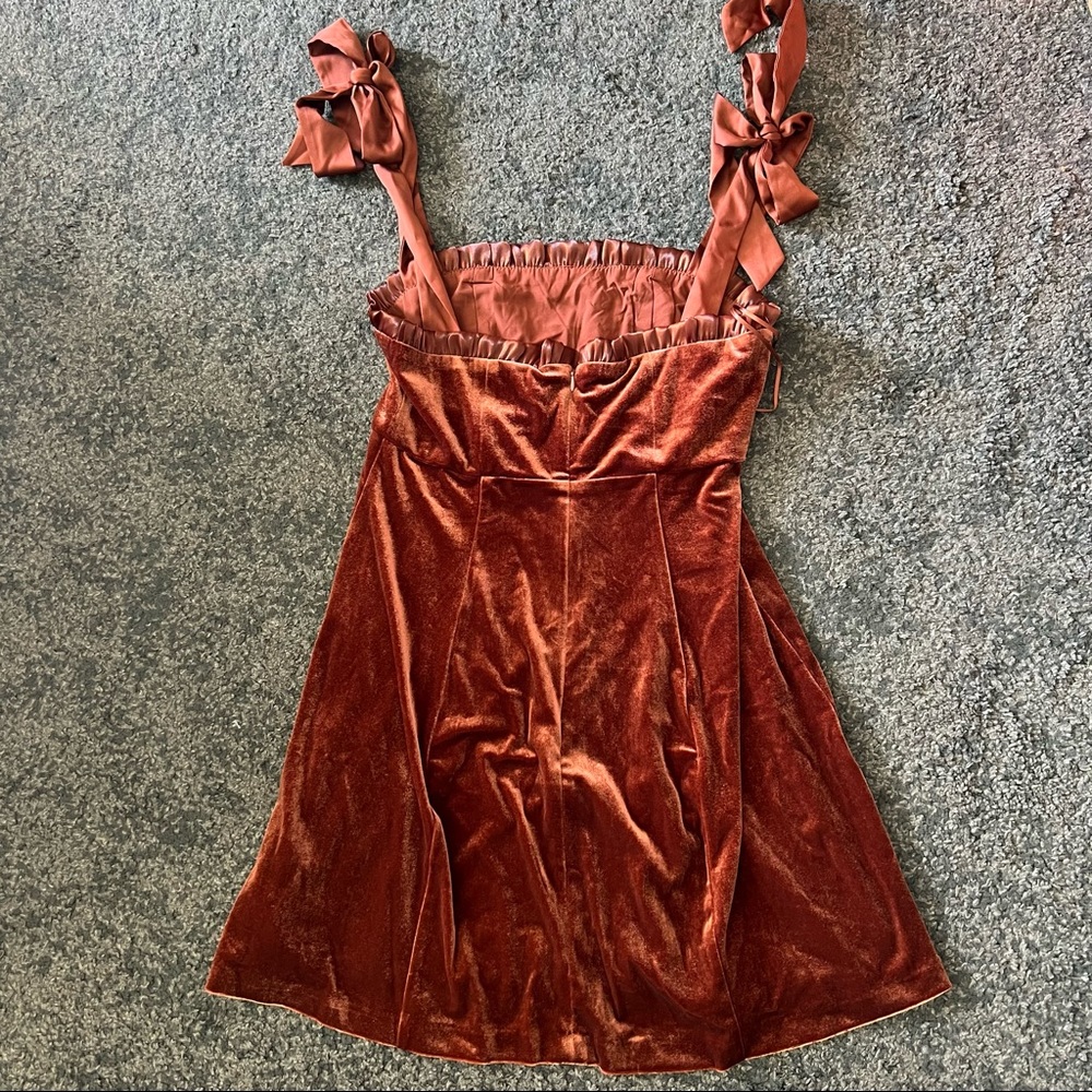 Danielle Bernstein weworewhat Velvet Ruffle satin strap dress - Picture 3 of 6